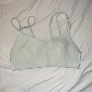 lululemon “like a cloud” sports bra (ribbed)